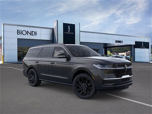 New 2026 Lincoln Navigator Reserve AWD/4WD image 7