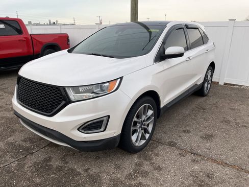 Used 2016 Ford Edge Titanium w/ Equipment Group 302A image 2