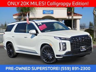 Used 2024 Hyundai Palisade Calligraphy video 1