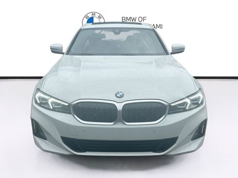 Certified 2024 BMW 330i Sedan w/ Convenience Package RWD image 2
