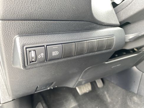 Used 2024 Toyota Corolla XSE FWD image 19