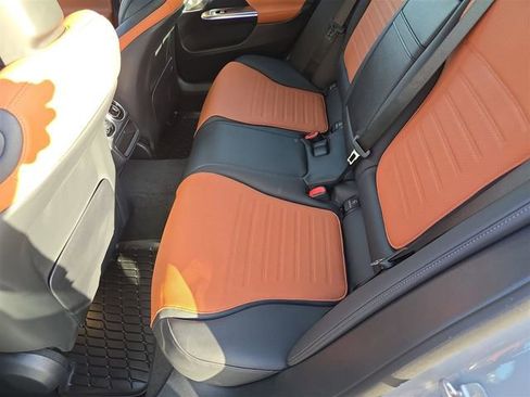 New 2025 Mercedes-Benz C 300 4MATIC Sedan image 17