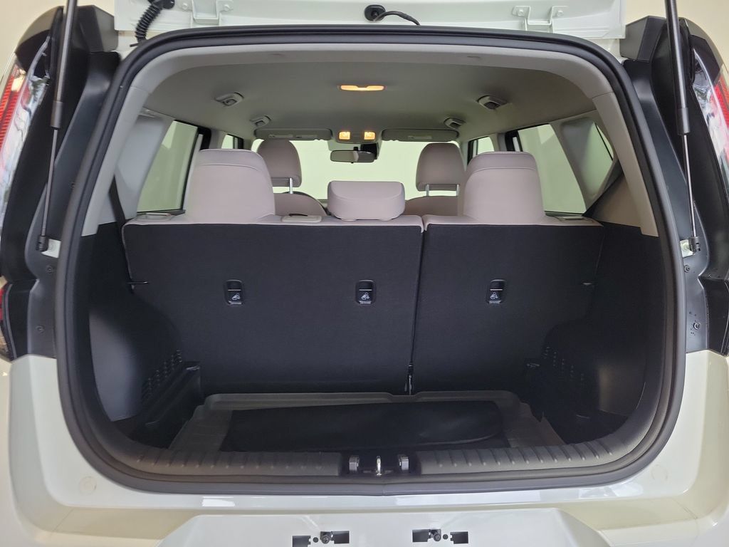 Used 2023 Kia Soul LX FWD image 27