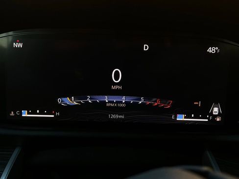 Used 2023 Jeep Wagoneer L Series III w/ Preferred Equipment Group image 11