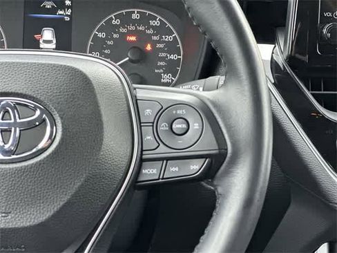Used 2023 Toyota Corolla Cross LE image 10