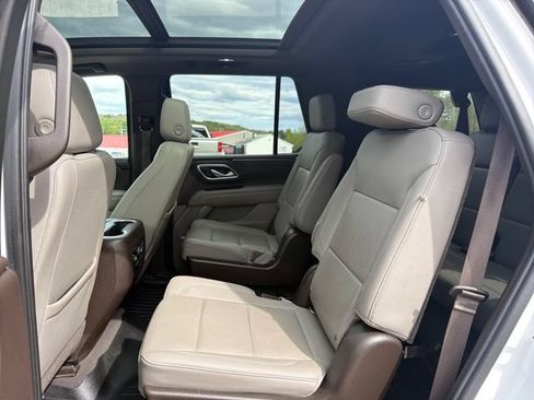 Used 2021 Chevrolet Tahoe LT w/ LT Signature Plus Package AWD/4WD image 27