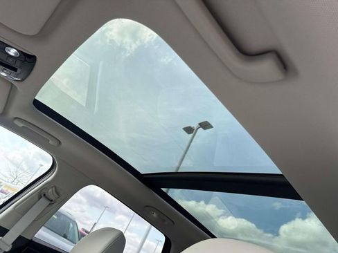 New 2026 Kia Sorento S w/ S Panoramic Sunroof Package FWD image 22