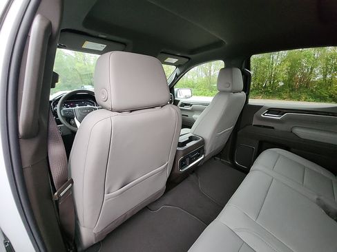 New 2026 GMC Sierra 1500 SLT w/ SLT Premium Package image 29