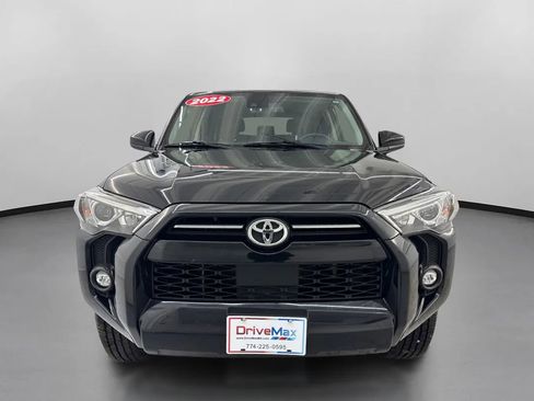 Used 2022 Toyota 4Runner SR5 image 2