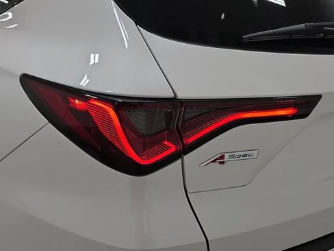 Used 2023 Acura MDX A-Spec AWD/4WD image 32