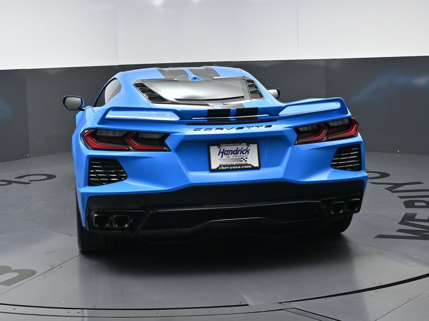 Used 2024 Chevrolet Corvette Stingray Preferred Cpe w/ Z51 Performance Package RWD image 8