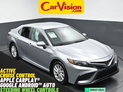 Used 2024 Toyota Camry SE