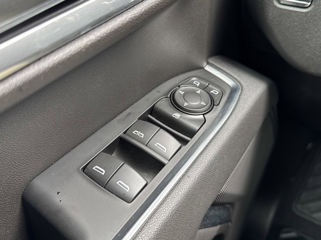 Used 2026 GMC Sierra 1500 Elevation RWD image 41