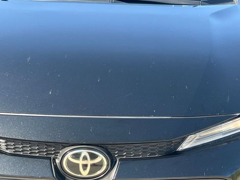Used 2020 Toyota Corolla LE FWD image 9
