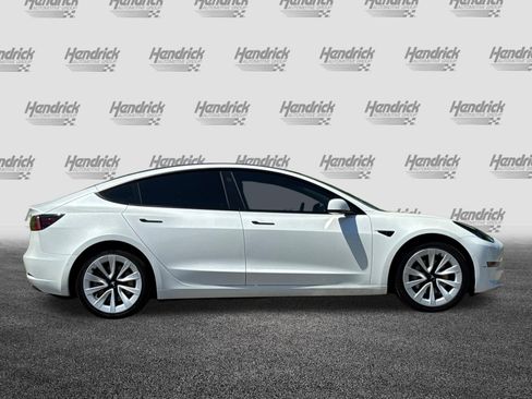 Used 2022 Tesla Model 3 RWD image 3