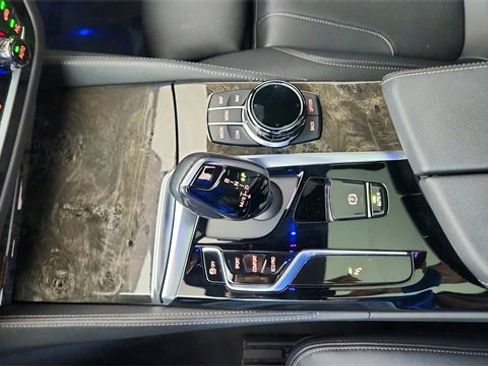 Used 2022 BMW 540i xDrive w/ Executive Package image 54