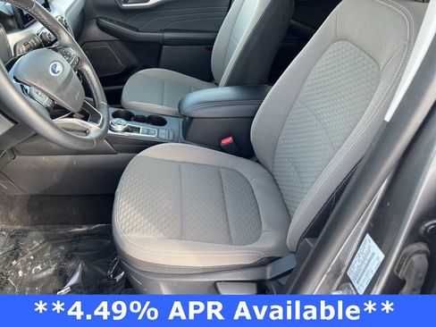 Used 2022 Ford Escape SE w/ Cold Weather Package image 22