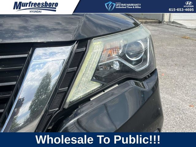 Used 2017 Nissan Pathfinder SL w/ SL Premium Package AWD/4WD image 10