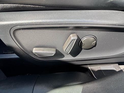 Used 2024 Ford Escape Platinum AWD/4WD image 11