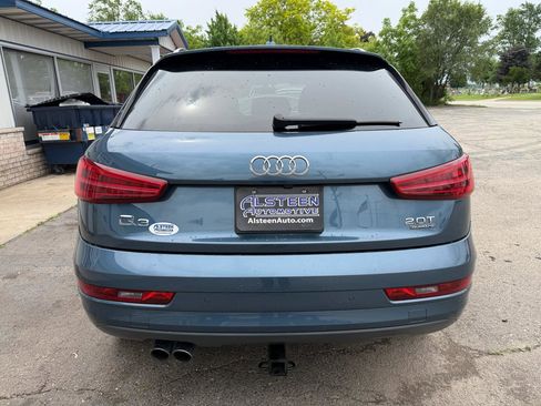 Used 2018 Audi Q3 2.0T Premium AWD/4WD image 4