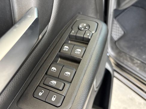 New 2026 RAM 1500 Express AWD/4WD image 11