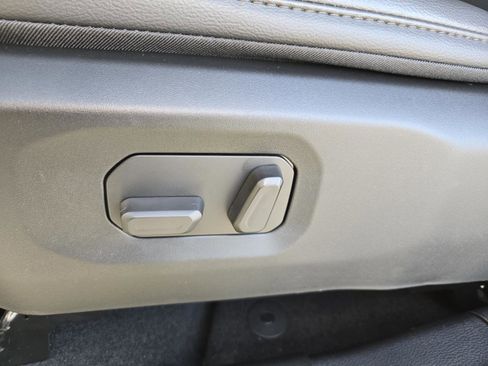 New 2026 Jeep Wrangler Unlimited Sahara image 27