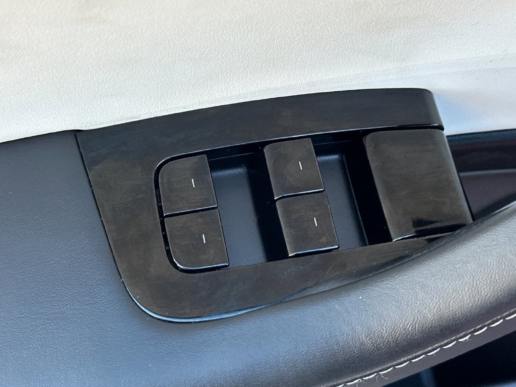 Used 2020 Tesla Model 3 Long Range AWD/4WD image 11