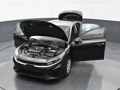 Used 2024 Kia Forte LX FWD image 46
