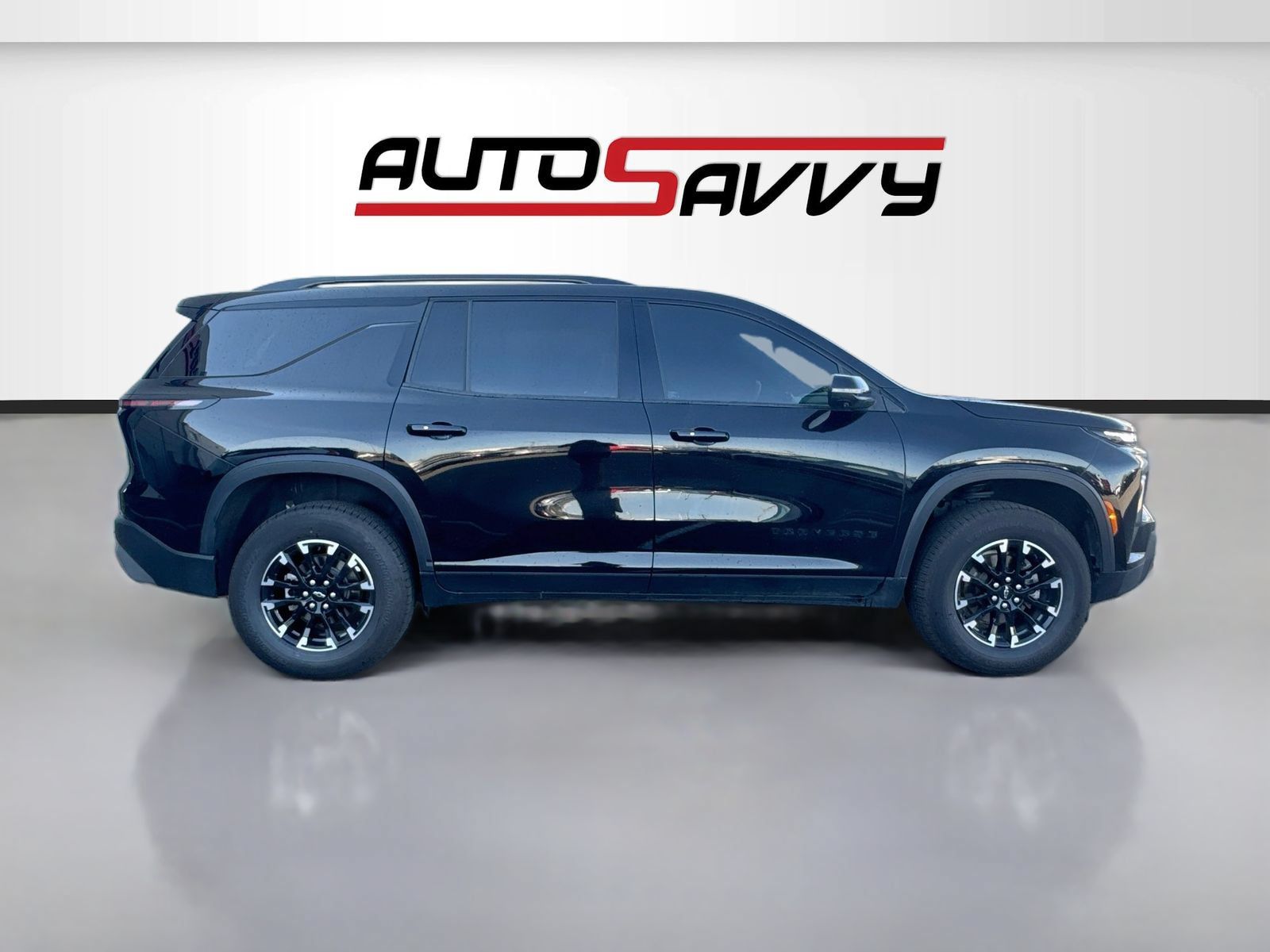 Used 2024 Chevrolet Traverse Z71 AWD/4WD image 8