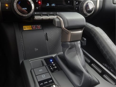 New 2026 Toyota 4Runner Limited image 26