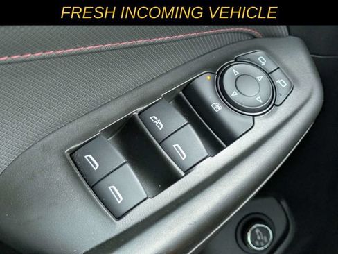 Used 2023 Chevrolet TrailBlazer RS w/ Sun and Liftgate Package FWD image 21