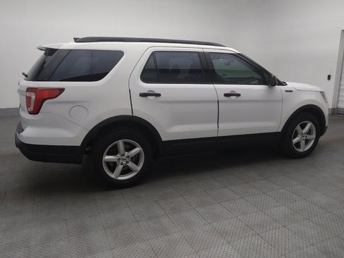 Used 2019 Ford Explorer FWD image 10
