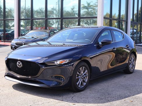 Used 2022 MAZDA MAZDA3 s image 5