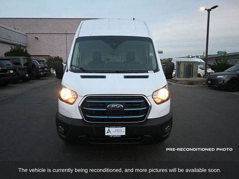 Used 2022 Ford E-Transit 148 High Roof Extended image 2