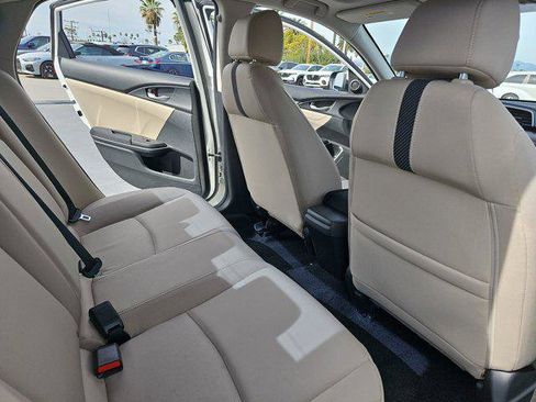 Used 2016 Honda Civic EX-T image 11