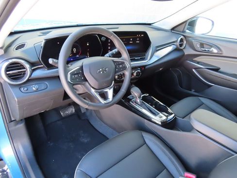 New 2026 Chevrolet Trax ACTIV w/ Driver Confidence Package image 18