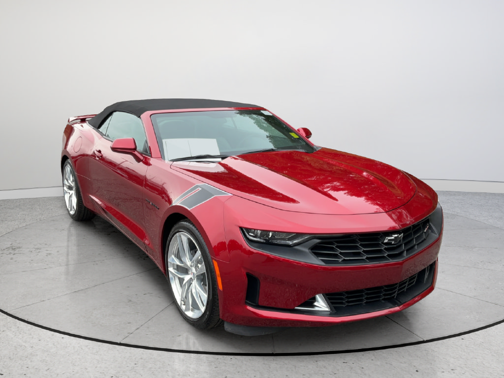 Certified 2024 Chevrolet Camaro LT w/ Design Package 1 RWD image 1