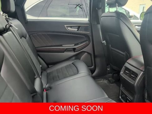 Used 2023 Ford Edge ST-Line w/ Class II Trailer Tow Package AWD/4WD image 9