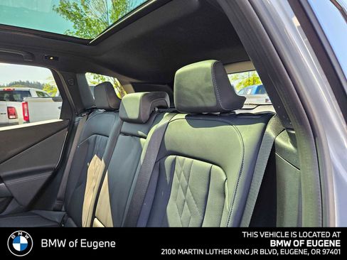 Used 2025 BMW X3 xDrive30i AWD/4WD image 21