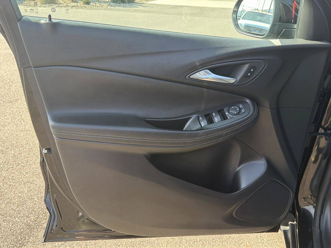 Used 2022 Buick Encore GX Select w/ Experience Buick Package FWD image 8