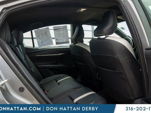 Used 2025 Toyota Camry SE FWD image 18