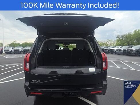 Certified 2025 Ford Expedition Active AWD/4WD image 12