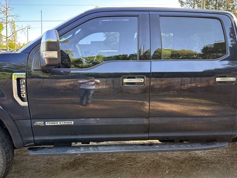 Used 2021 Ford F250 XLT w/ Tremor Off-Road Package AWD/4WD image 18