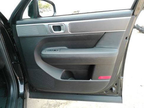 Used 2024 Hyundai Santa Fe SEL FWD image 18