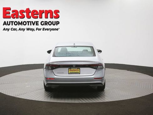 Used 2025 Honda Accord LX image 35