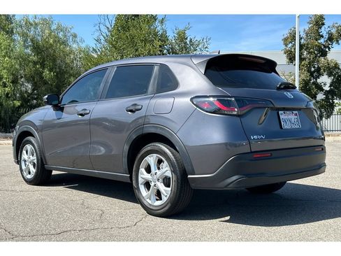 Used 2025 Honda HR-V LX image 3