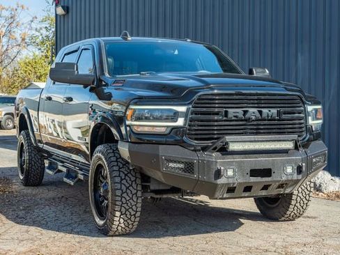 Used 2020 RAM 2500 Laramie w/ Night Edition image 8