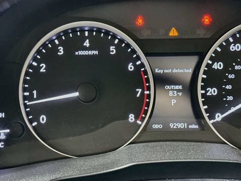 Used 2014 Lexus ES 350 w/ Luxury Package FWD image 12