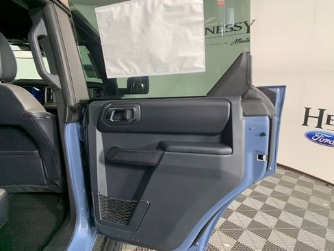Used 2025 Ford Bronco Outer Banks image 34