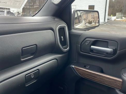 Used 2019 Chevrolet Silverado 1500 High Country w/ Technology Package image 29